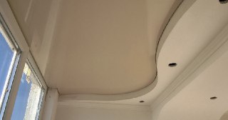 Натяжной потолок на балкон Дюртюли, цена 6178 руб.